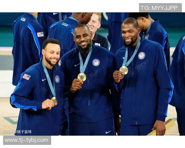 詹姆斯、库里等5位巨星正式加盟休斯顿火箭队，开启全新篮球时代