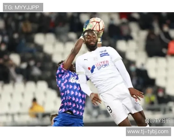 亚眠主场迎战卡昂争夺三分双方实力对决引发关注 亚眠主场迎战卡昂争夺三分双方实力对决引发关注