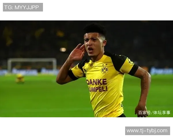 哈维西蒙斯的崛起之路：从青训新星到足球界的璀璨明珠