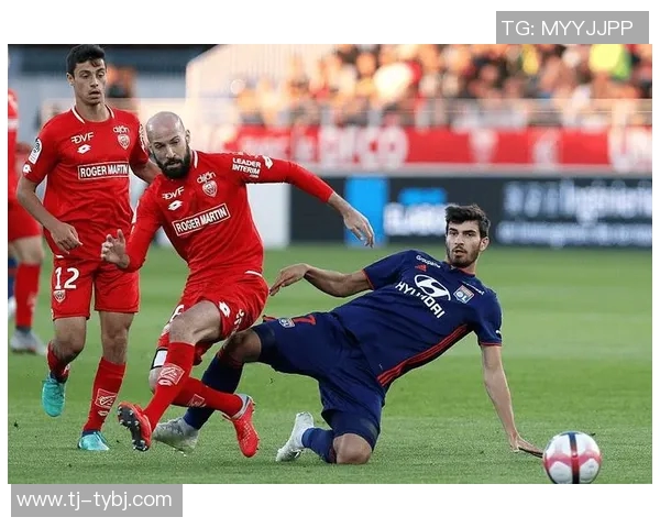 南锡主场迎战圣旺红星争夺法乙联赛关键三分之战