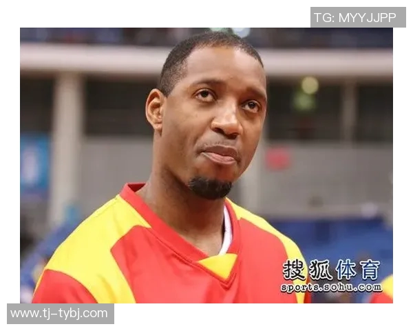 麦蒂携手北京挑战青岛篮球盛宴球迷热情高涨期待精彩对决 麦蒂携手北京挑战青岛篮球盛宴球迷热情高涨期待精彩对决