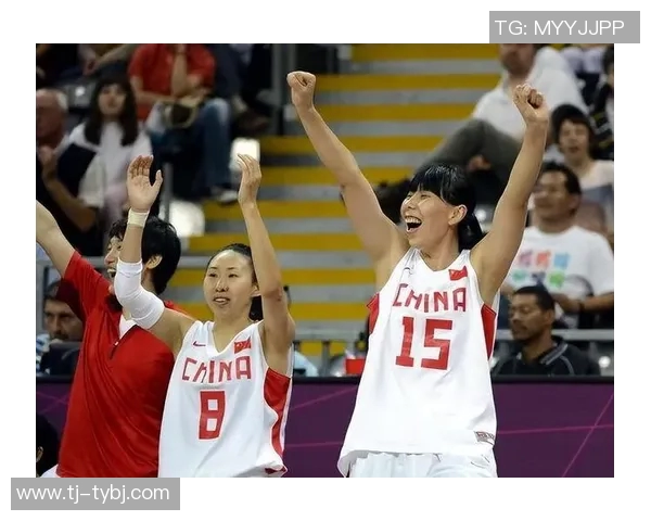 八一女篮与北京女篮激战正酣谁能在这场巅峰对决中笑到最后 八一女篮与北京女篮激战正酣谁能在这场巅峰对决中笑到最后